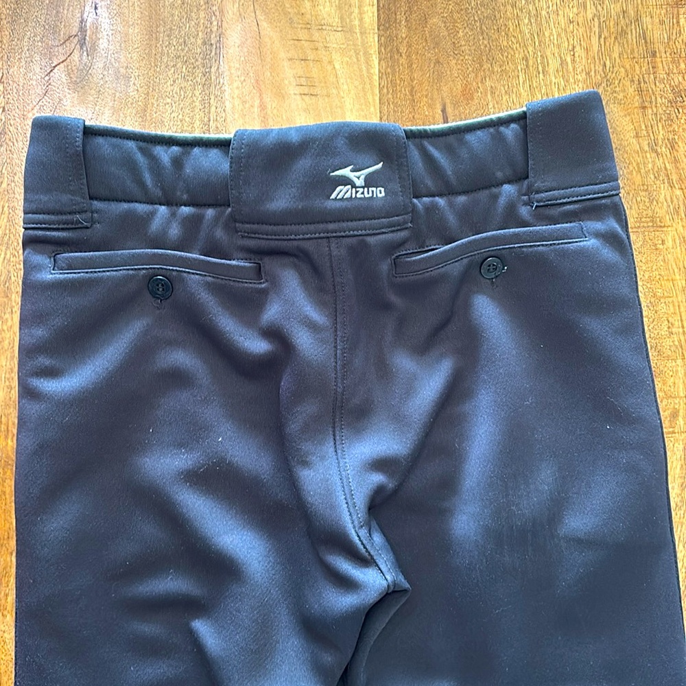 Mizuno Softball Pants & Belt - Picture 5 of 10